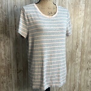 3/$15 ☮️ Faded Glory Grey & Pink Striped T-Shirt